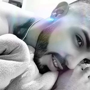 Meet your Posher, Victor